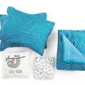Queen Sloth Teal Reversible Comforter Set - Blanket, Sheets, 2 Shams and Pillow!